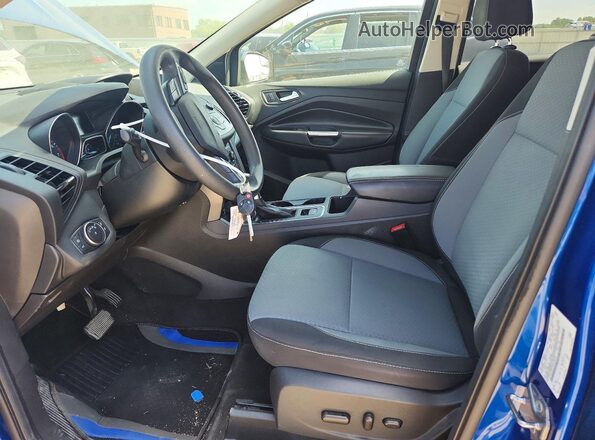 1FMCU0GD7HUC78775 2017 FORD ESCAPE Blue Widok wnętrza z przodu