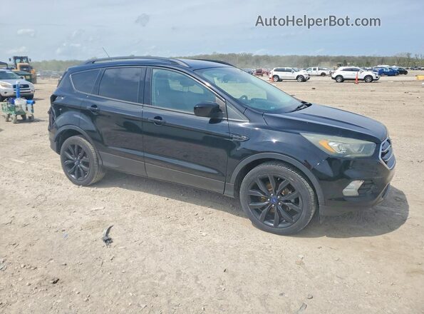 1FMCU0GD7HUC79148 2017 FORD ESCAPE Black Przód prawy
