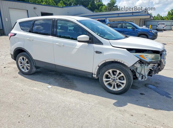 1FMCU0GD7HUE85280 2017 FORD ESCAPE Белый Передняя правая четверть