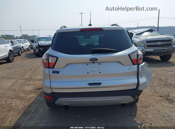1FMCU0GD7JUC10854 2018 FORD ESCAPE Серебряный 