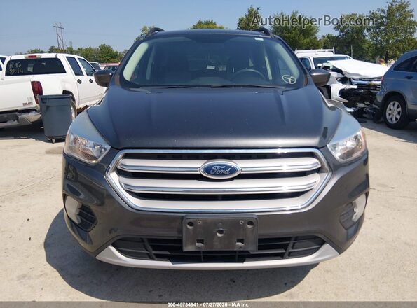 1FMCU0GD7JUC48228 2018 FORD ESCAPE Beige Widok z przodu