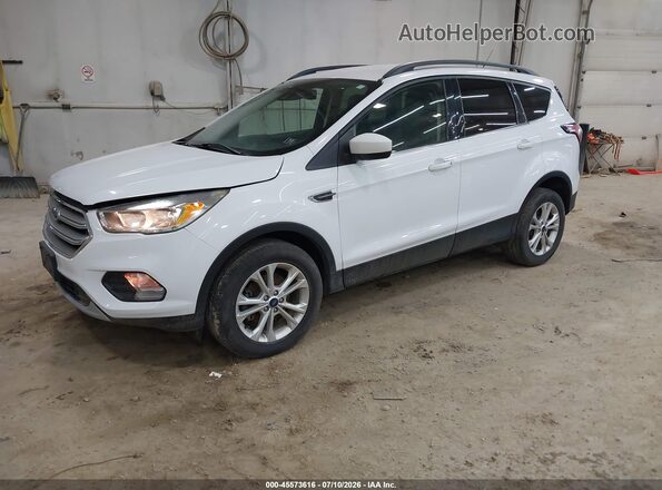 1FMCU0GD7JUD22960 2018 FORD ESCAPE White Front left