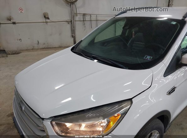 1FMCU0GD7JUD22960 2018 FORD ESCAPE White Front view