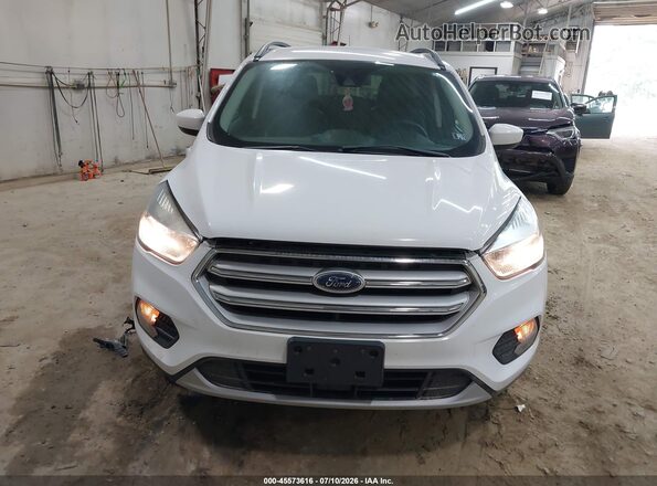 1FMCU0GD7JUD22960 2018 FORD ESCAPE White Instrument cluster view