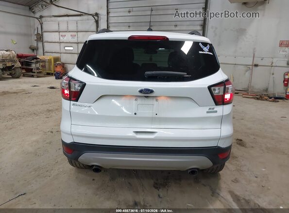 1FMCU0GD7JUD22960 2018 FORD ESCAPE White 