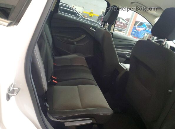 1FMCU0GD7JUD35966 2018 FORD ESCAPE White Սալոնի հետևի տեսք