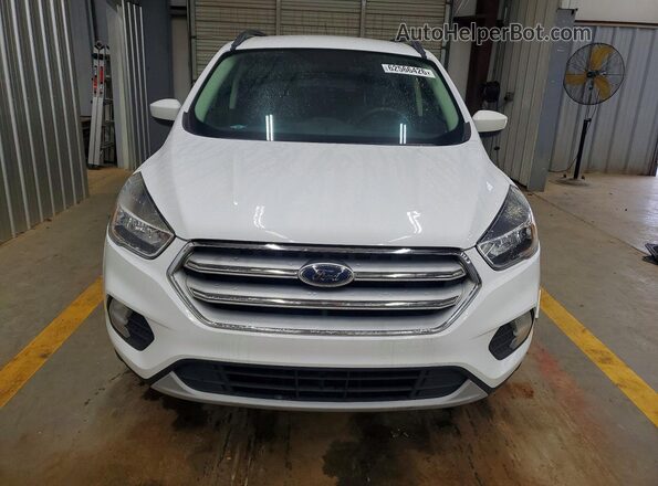 1FMCU0GD7JUD35966 2018 FORD ESCAPE White Դիմացի տեսք