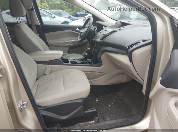 1FMCU0GD8HUA40255 2017 FORD ESCAPE Gold Սալոնի դիմացի տեսք