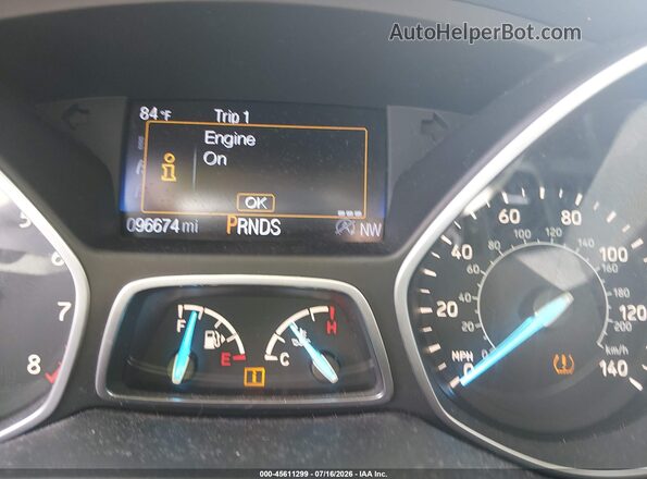 1FMCU0GD8HUA75765 2017 FORD ESCAPE White Հետևի նստատեղերի տեսք