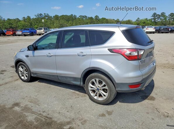 1FMCU0GD8HUA88452 2017 FORD ESCAPE Серебряный Задняя левая четверть