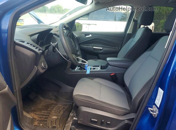 1FMCU0GD8HUB68835 2017 FORD ESCAPE Blue Vista interior delantera