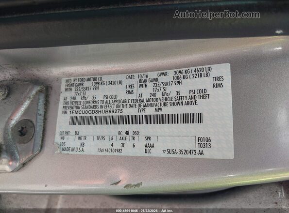 1FMCU0GD8HUB99275 2017 FORD ESCAPE Silver ძრავის განყოფილების ხედი