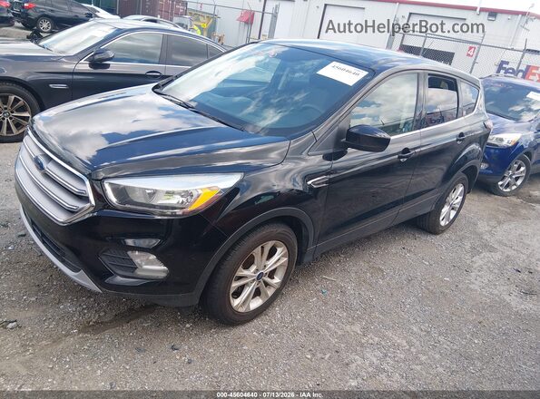 1FMCU0GD8HUC08802 2017 FORD ESCAPE Black წინა მარცხენა ხედი სამი მეოთხედიდან