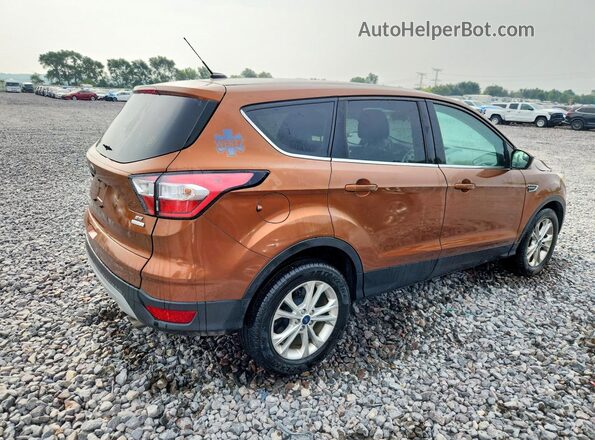 1FMCU0GD8HUC37975 2017 FORD ESCAPE Brown Rear right