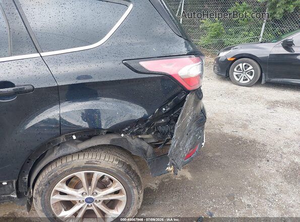 1FMCU0GD8HUD66699 2017 FORD ESCAPE Black წინა ხედი