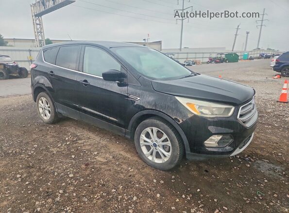 1FMCU0GD8HUE05212 2017 FORD ESCAPE Black Front right