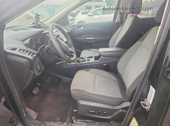 1FMCU0GD8HUE05212 2017 FORD ESCAPE Black Front interior view