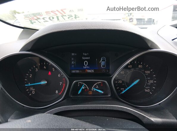 1FMCU0GD8JUA81328 2018 FORD ESCAPE Red Вид задніх сидінь