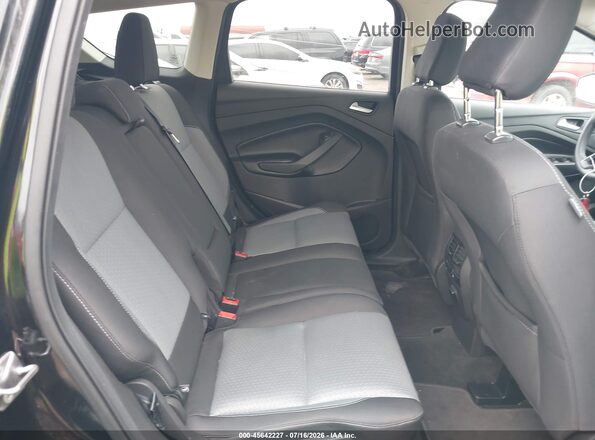 1FMCU0GD8JUD02300 2018 FORD ESCAPE Black Widok naklejki z numerem VIN