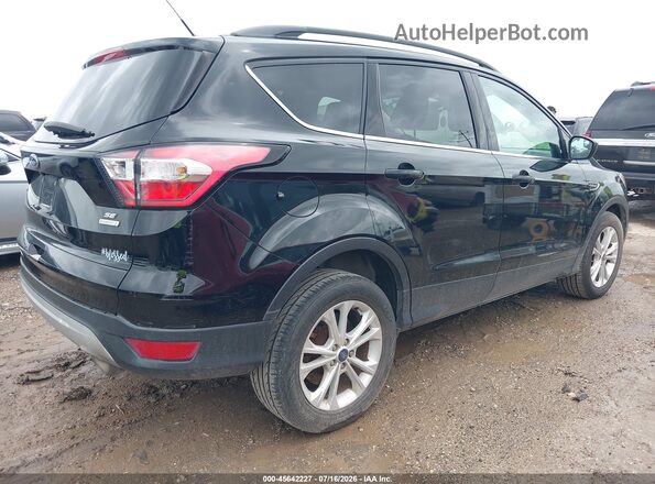 1FMCU0GD8JUD02300 2018 FORD ESCAPE Black Tył prawy