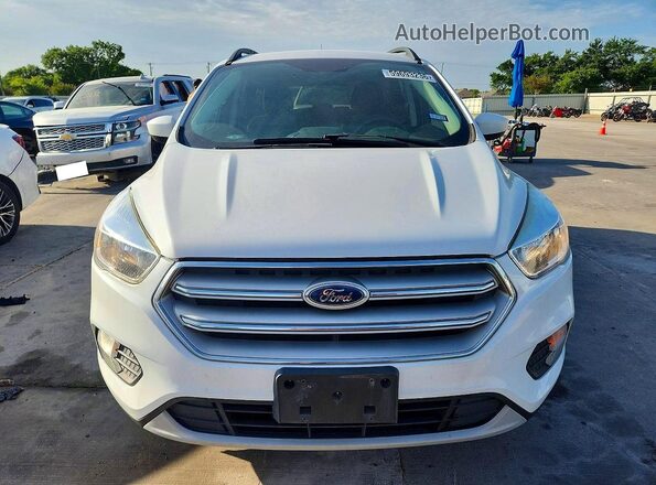 1FMCU0GD8JUD58835 2018 FORD ESCAPE White წინა ხედი