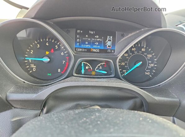 1FMCU0GD8JUD58835 2018 FORD ESCAPE White ხელსაწყოთა პანელის ხედი