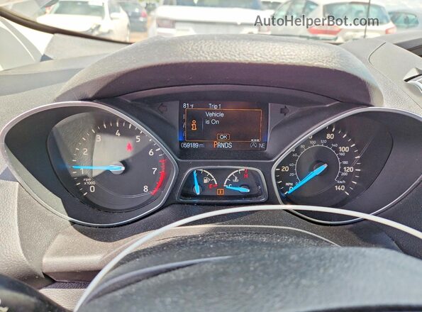 1FMCU0GD8JUD60813 2018 FORD ESCAPE Серый Вид щитка приборов