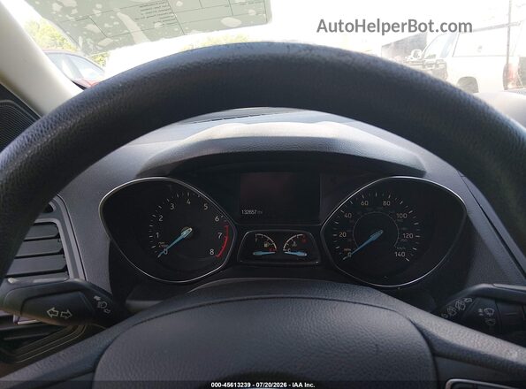 1FMCU0GD8KUB38340 2019 FORD ESCAPE White Vista de los asientos traseros