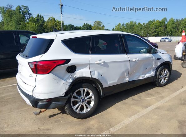1FMCU0GD8KUB38340 2019 FORD ESCAPE White Vista frontal