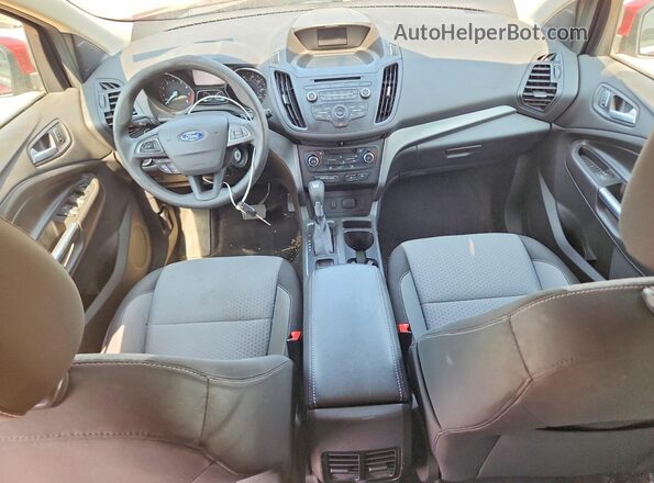 1FMCU0GD9HUA36747 2017 FORD ESCAPE Темно-бордовый Вид панели приборов