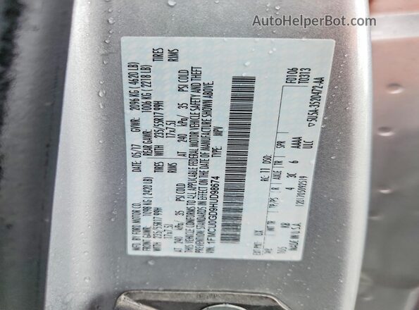 1FMCU0GD9HUD98674 2017 FORD ESCAPE Silver 360 interior view