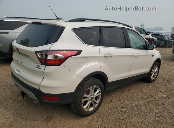 1FMCU0GD9HUE92215 2017 FORD ESCAPE White Задня права чверть