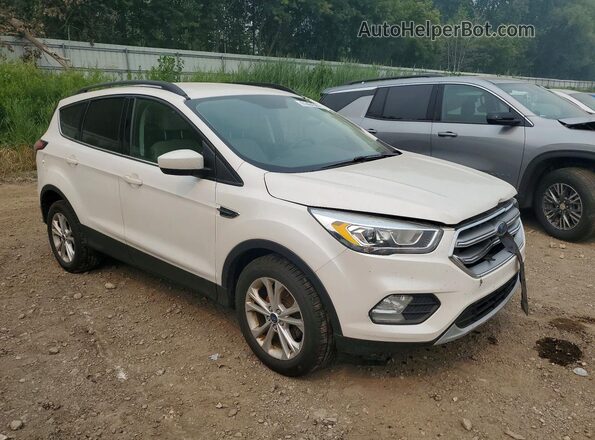 1FMCU0GD9HUE92215 2017 FORD ESCAPE White Передня права чверть