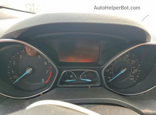 1FMCU0GD9HUE92215 2017 FORD ESCAPE White Вид щитка приладів