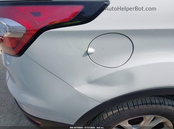 1FMCU0GD9HUE95356 2017 FORD ESCAPE White Front view
