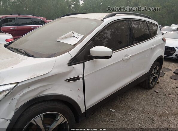 1FMCU0GD9HUF04430 2017 FORD ESCAPE White Панорамний вид салону 360°