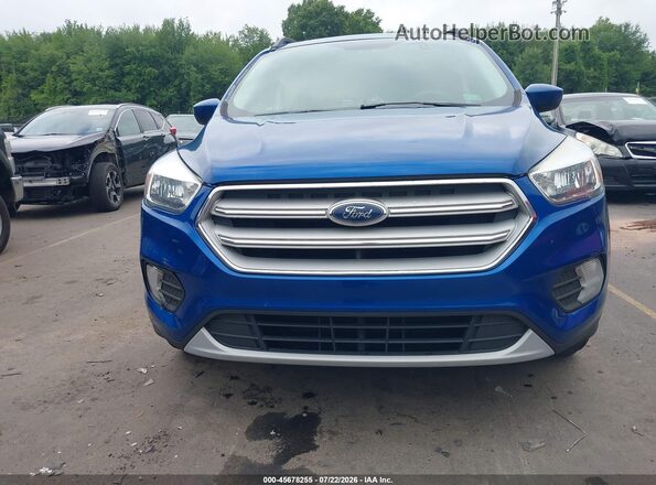1FMCU0GD9JUA08937 2018 FORD ESCAPE Blue Widok z przodu