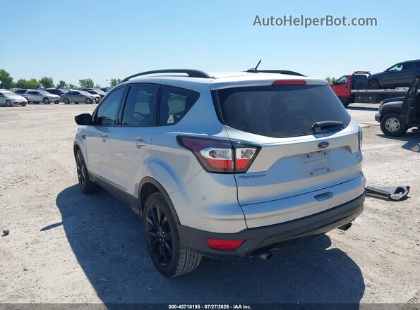 1FMCU0GD9JUA54591 2018 FORD ESCAPE Красный Задняя левая четверть