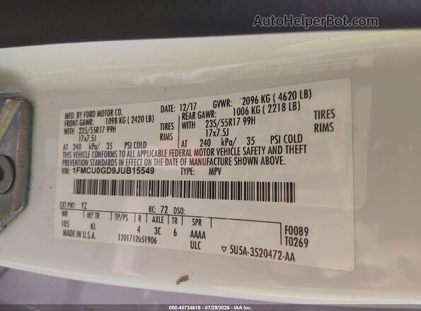 1FMCU0GD9JUB15549 2018 FORD ESCAPE White Widok komory silnika