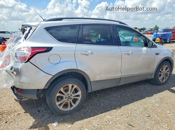 1FMCU0GD9JUD54938 2018 FORD ESCAPE Silver Rear right