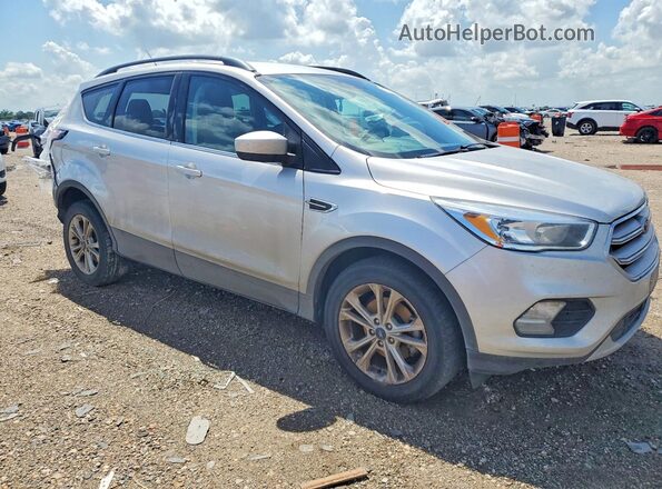 1FMCU0GD9JUD54938 2018 FORD ESCAPE Silver Front right