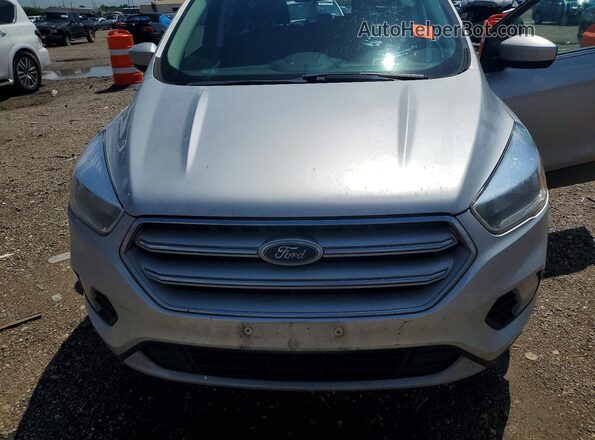 1FMCU0GD9JUD54938 2018 FORD ESCAPE Silver Rear interior view