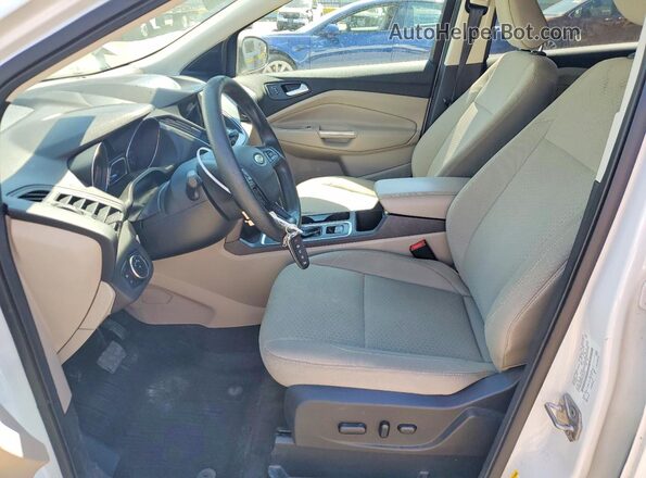1FMCU0GD9KUC34204 2019 FORD ESCAPE White Widok wnętrza z przodu