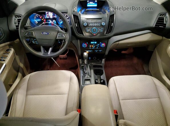 1FMCU0GDXHUA32884 2017 FORD ESCAPE Tan Вид панелі приладів
