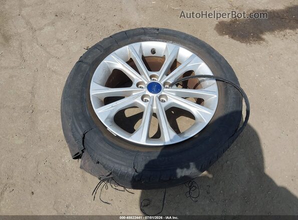 1FMCU0GDXHUA69448 2017 FORD ESCAPE White Vista del cuadro de instrumentos