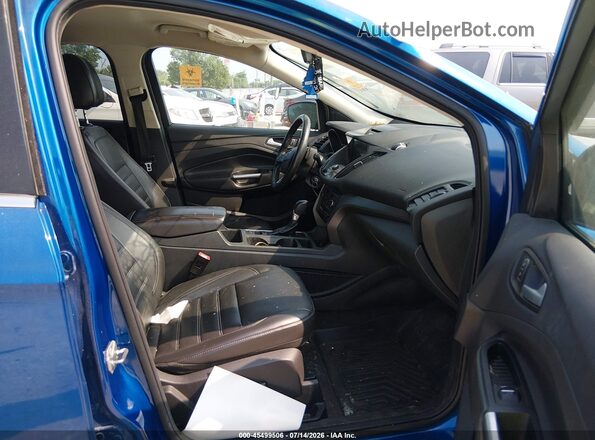1FMCU0GDXHUB40437 2017 FORD ESCAPE Blue Front interior view