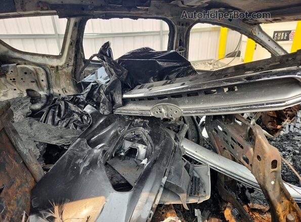 1FMCU0GDXHUE03316 2017 FORD ESCAPE Burn Вид задніх сидінь