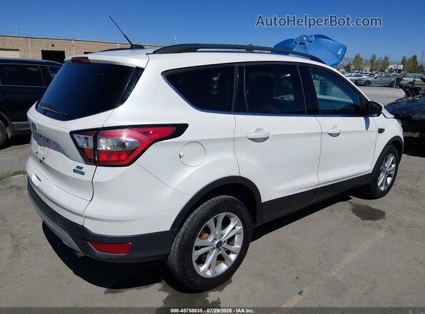 1FMCU0GDXHUE74712 2017 FORD ESCAPE Белый Задняя правая четверть