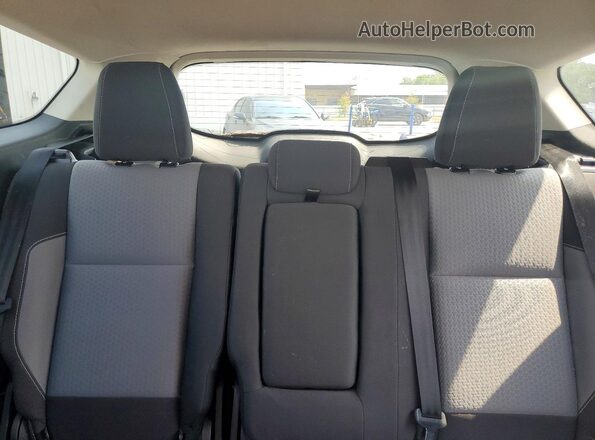 1FMCU0GDXJUB12157 2018 FORD ESCAPE Белый Вид задних сидений
