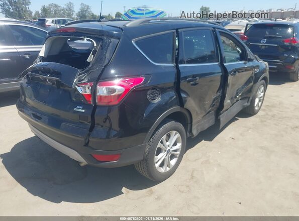 1FMCU0GDXJUB44638 2018 FORD ESCAPE Черный Задняя правая четверть